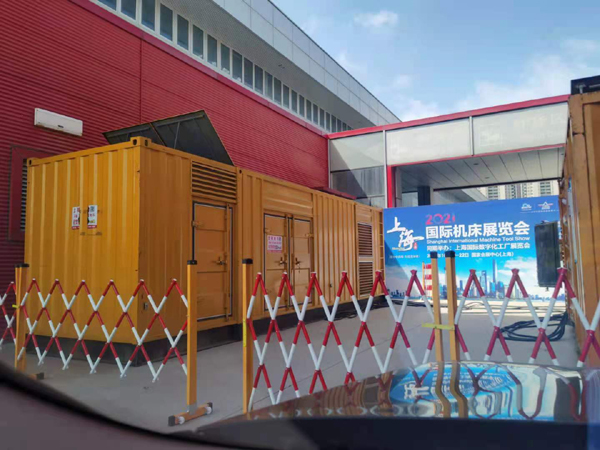 哈密发电车出租-发电机无电压或电压太低怎么办？