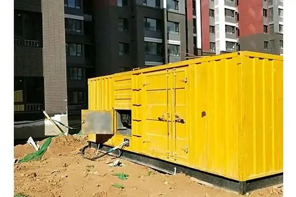 哈密发电机租赁中燃油压力过低会对发动机的哪些部件造成损坏？